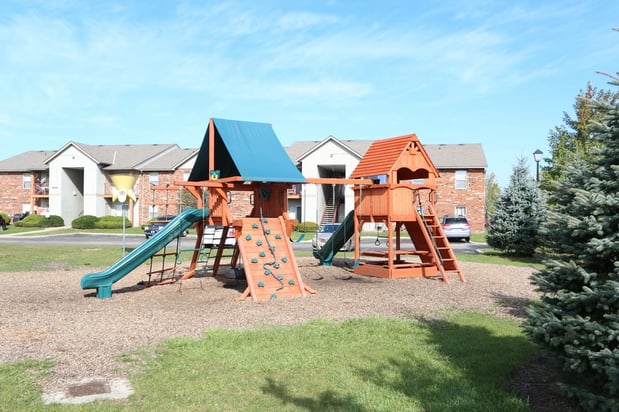 Images Bayside Apartment Homes