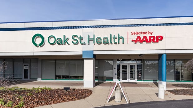 Images Oak Street Health University Heights Primary Care Clinic