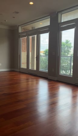 Images Floor Coverings International of Houston Heights
