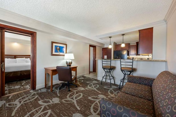 Images Best Western Plus Mid Nebraska Inn & Suites