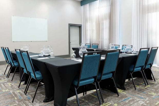 Images Hampton Inn & Suites Orlando Airport @ Gateway Village