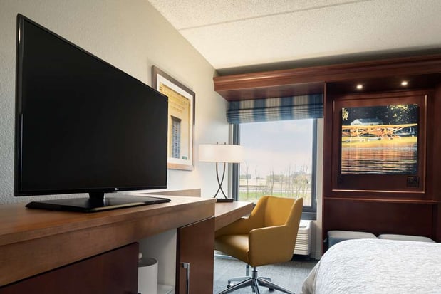 Images Hampton Inn Appleton-Fox River Mall Area