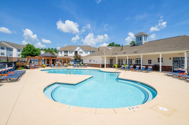 Images Carden Place Apartment Homes