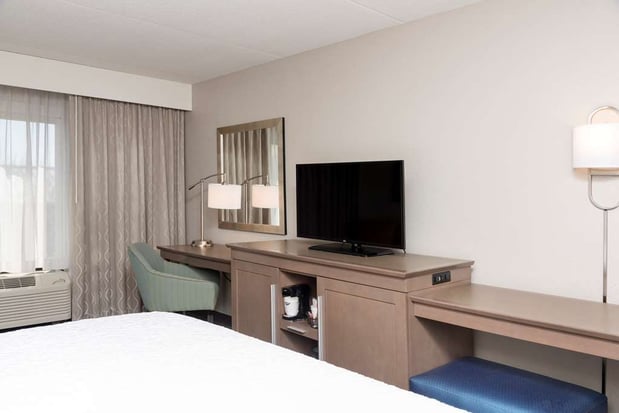 Images Hampton Inn Bloomington