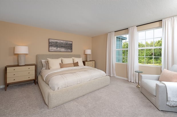 Images Hawks Run by Ashton Woods