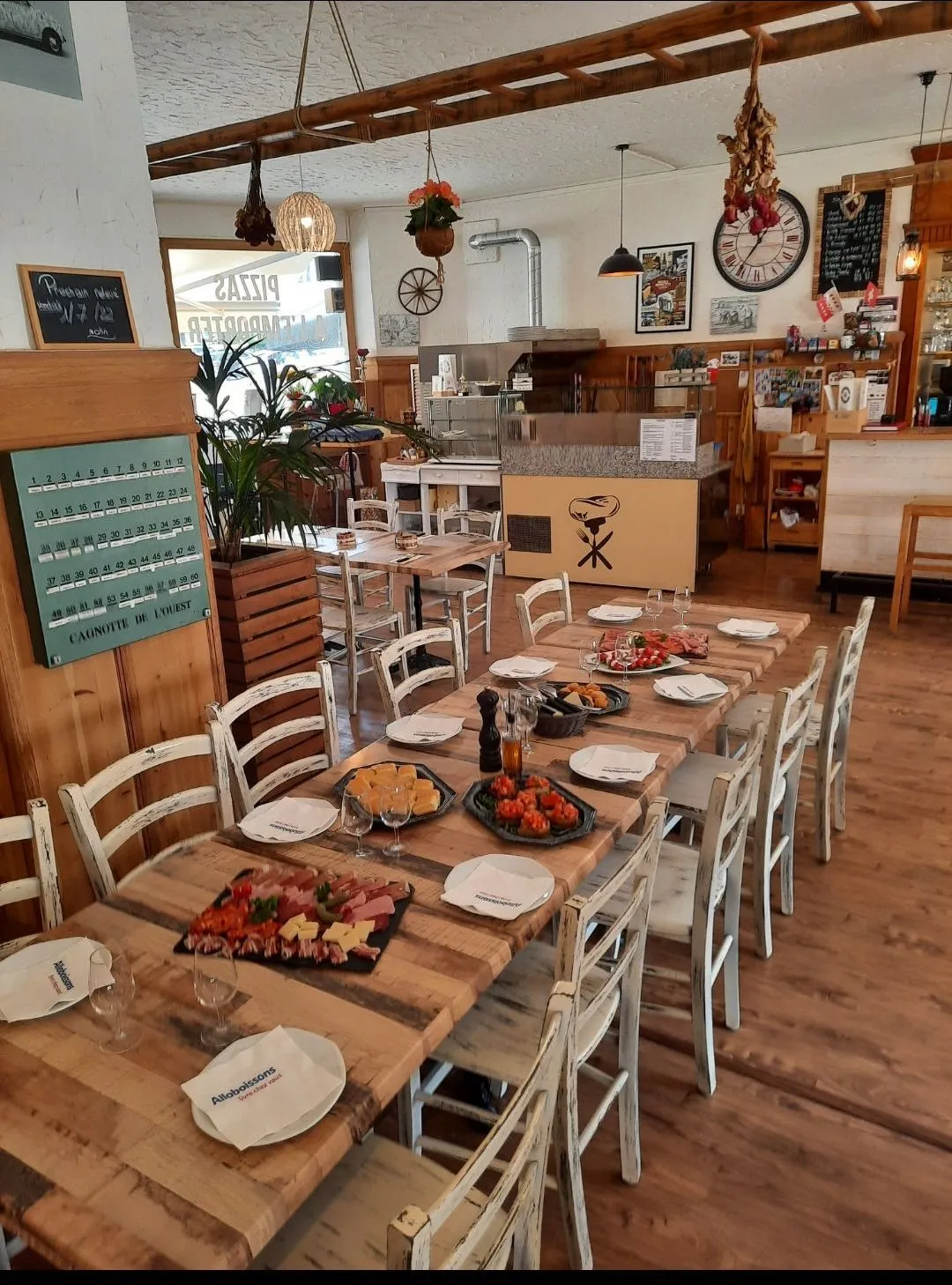 Bilder Bar Pizzeria La Rose de l'Ouest