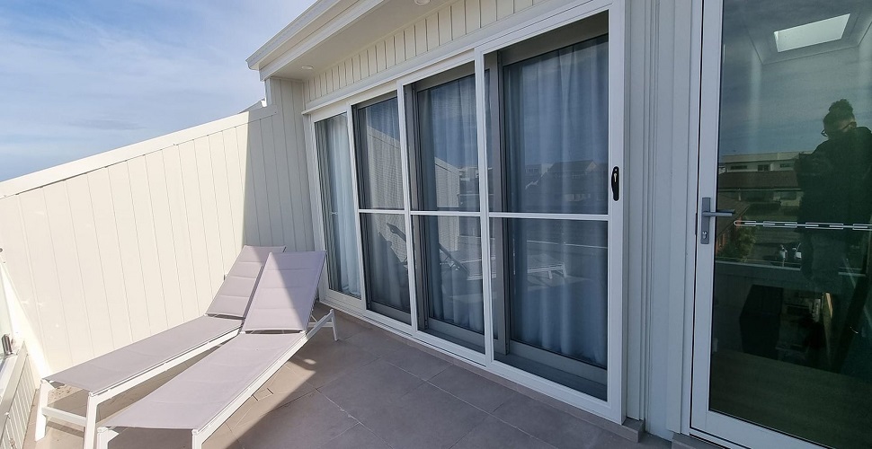 Images St Andrews Screens, Doors & Blinds
