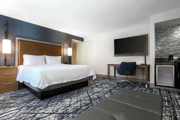 Images Hampton Inn & Suites Austin Downtown