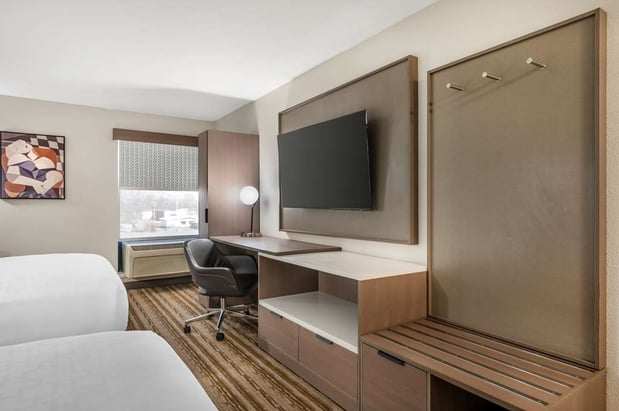 Images Best Western Plus Richmond Indiana I-70