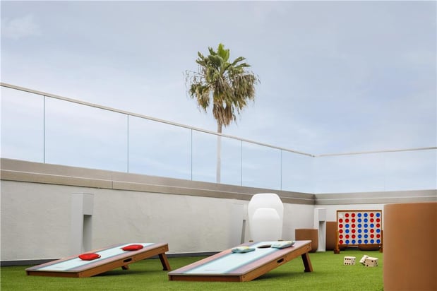Images Hilton Garden Inn LAX Los Angeles Airport