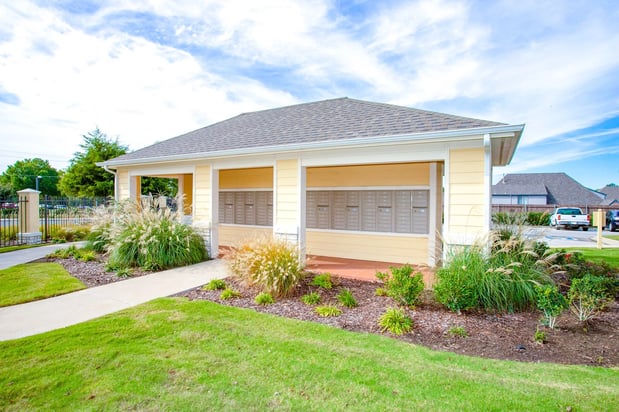 Images Sonoma Grande Apartments