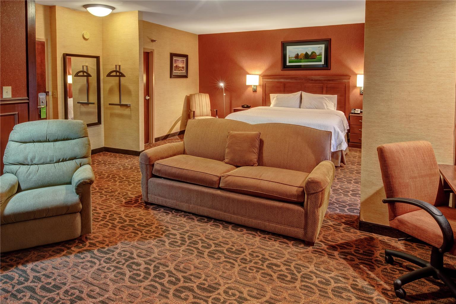 Guest room
