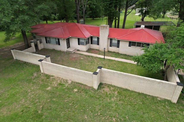 Images Near Me Roofing & Contracting