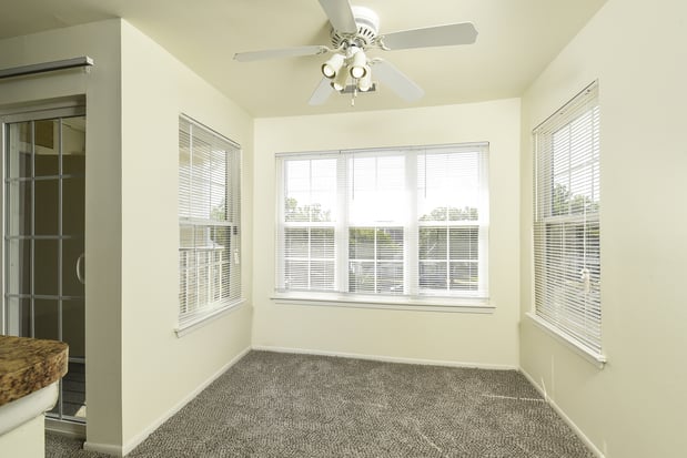 Images Spring House Apartments