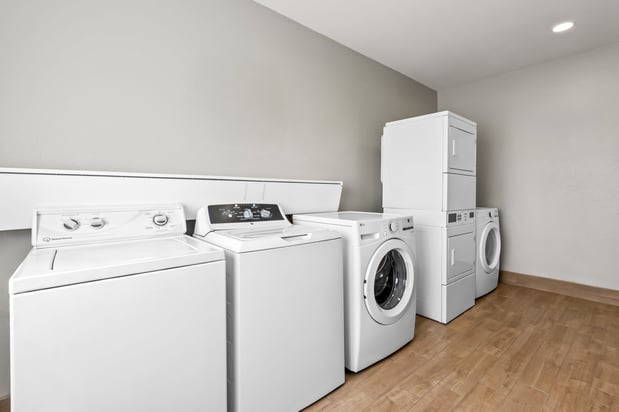 Images Candlewood Suites Victoria by IHG