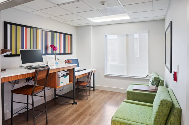 Images Holiday Inn Express & Suites Stroudsburg-Poconos by IHG