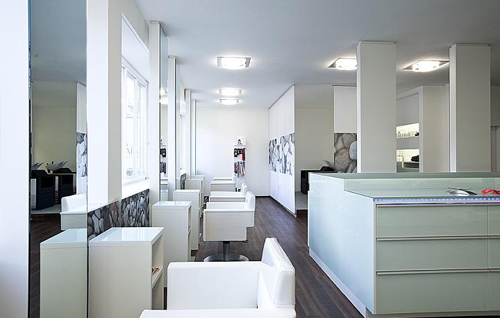 Laraia Hairlive, Karlstr.  1 in Reutlingen