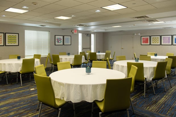 Images Holiday Inn Express & Suites Wausau by IHG