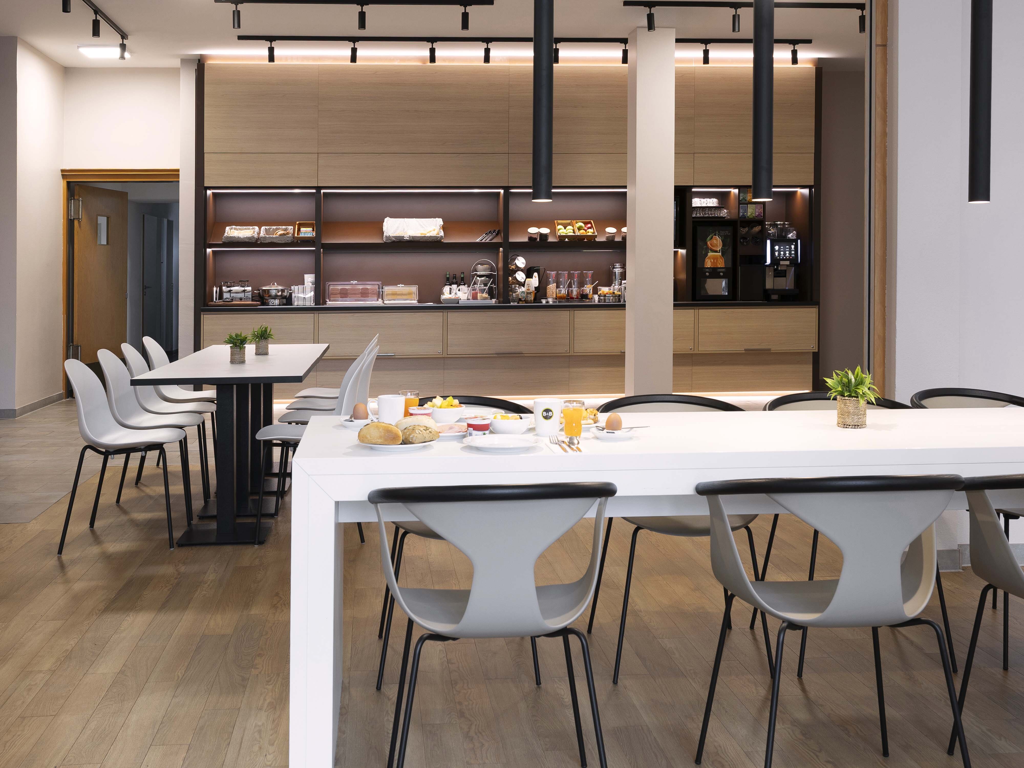 B&B HOTEL Gera - GALLERY