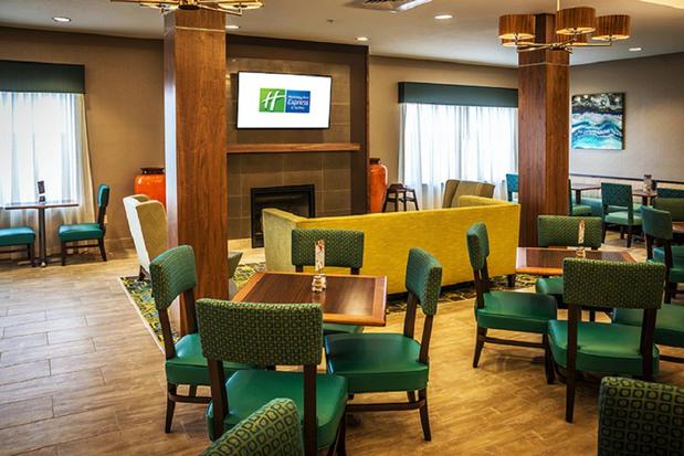 Images Holiday Inn Express & Suites Salt Lake City South - Murray, an IHG Hotel