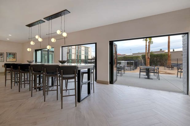 Images DoubleTree by Hilton Palmdale