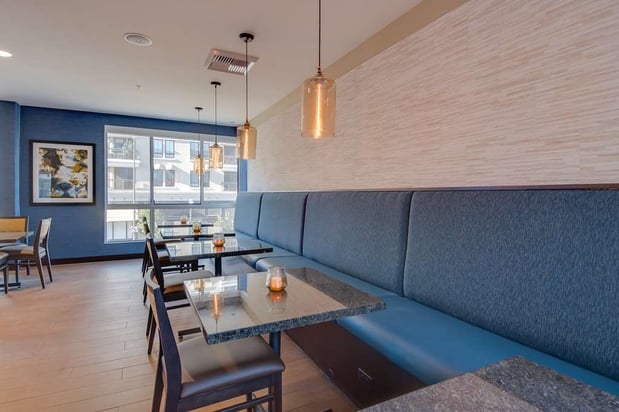 Images Hampton Inn and Suites Los Angeles - Glendale