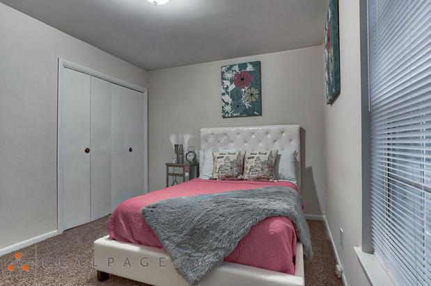 Images Lemans At Lawndale