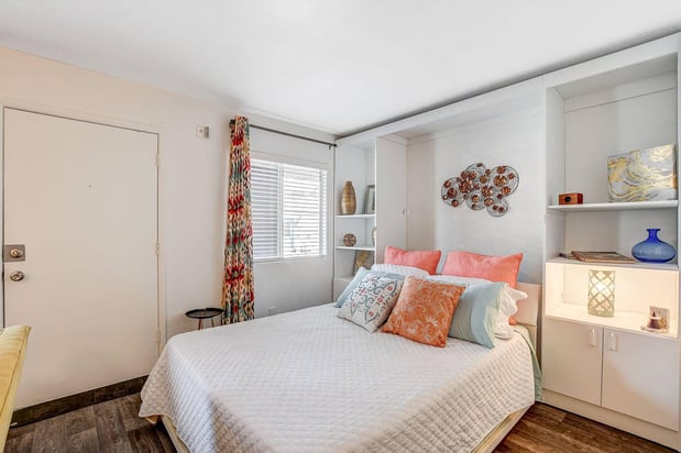 Images The 95 Apartments