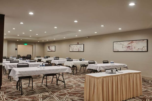 Images DoubleTree by Hilton Fullerton
