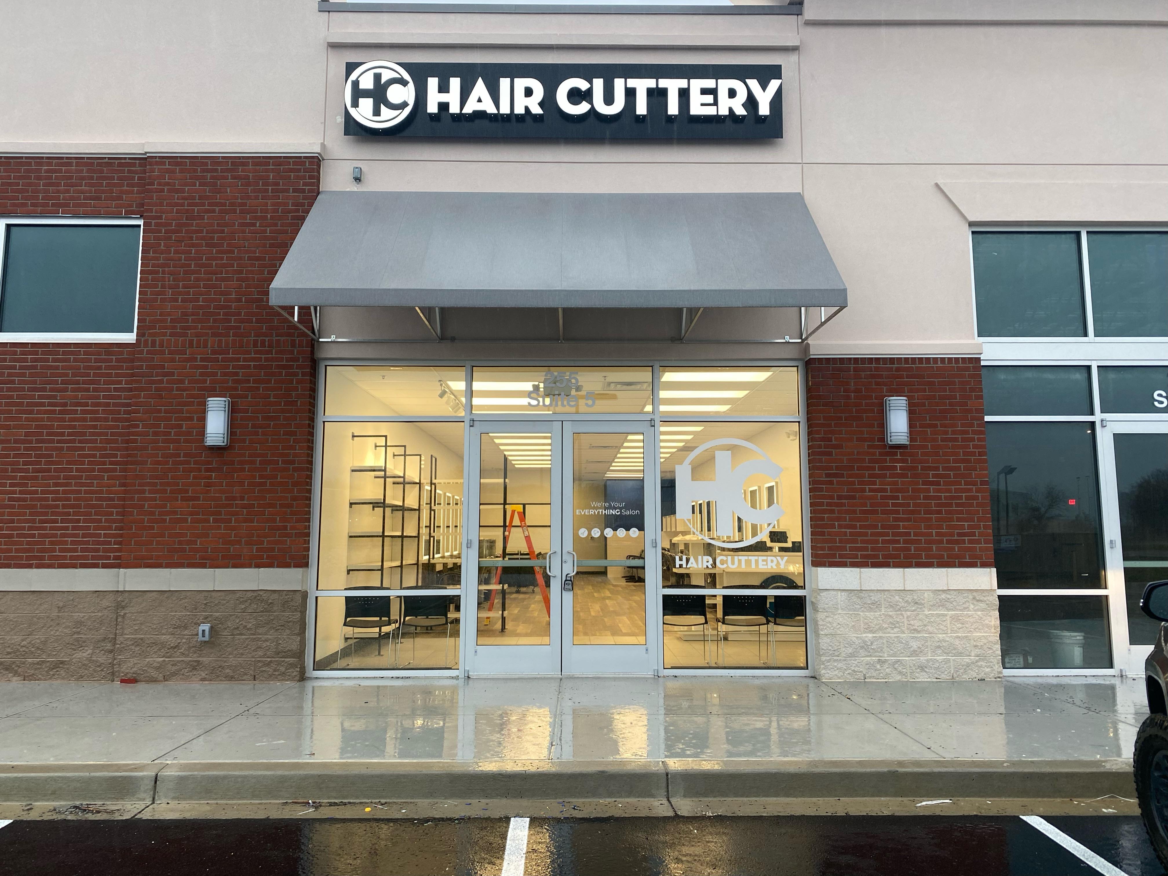 Outside Hair Cuttery salon