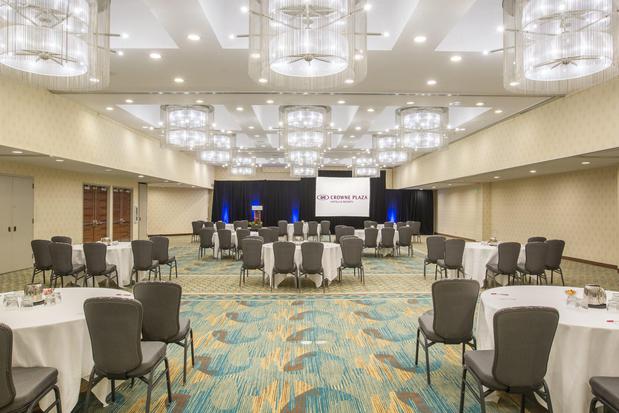 Images Crowne Plaza Seattle-Downtown by IHG