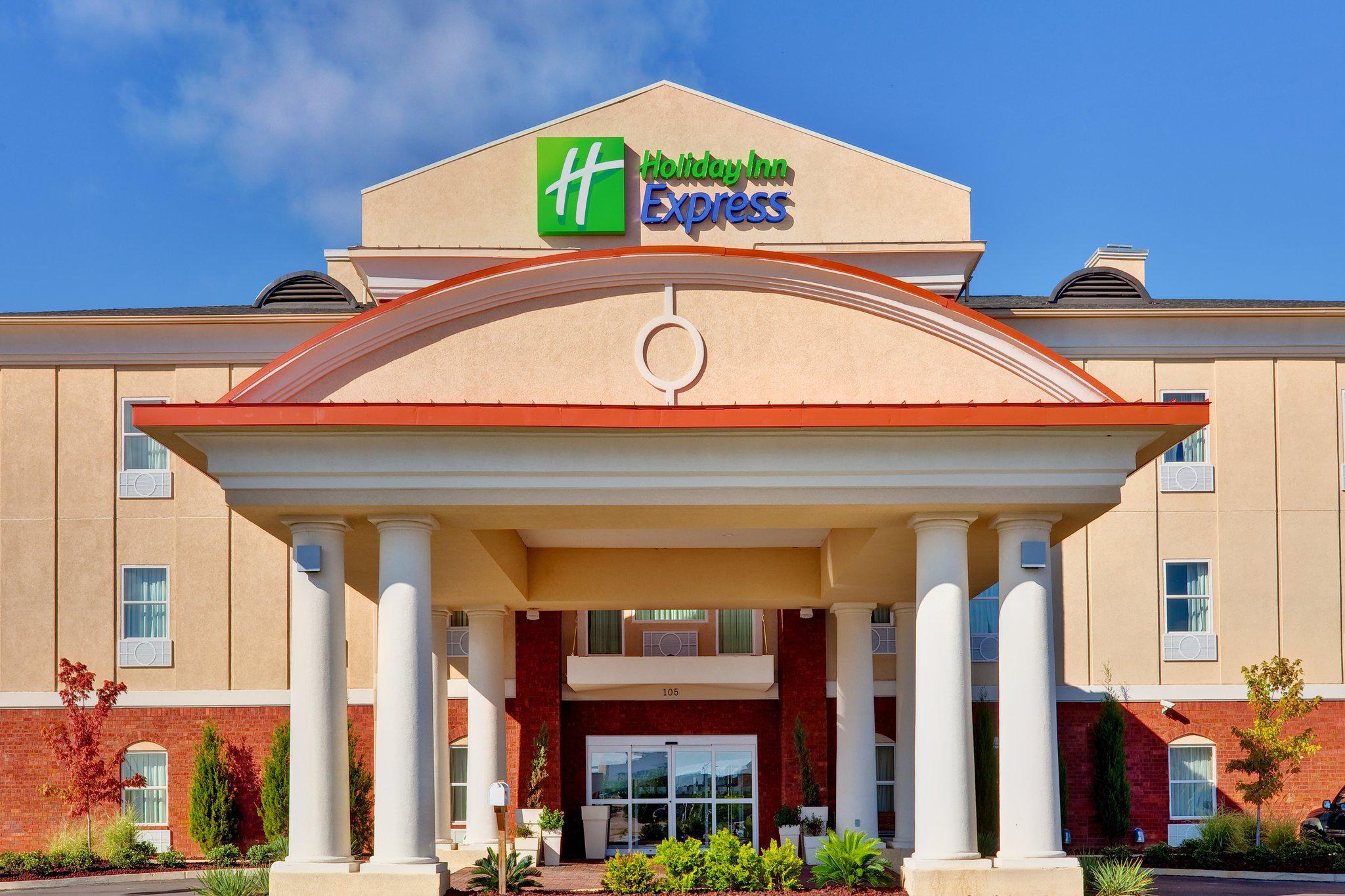 Holiday Inn Express in MS (Hotels & Motels) 601684