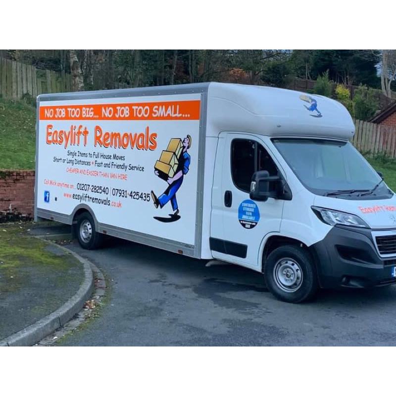 LOGO Easylift Removals Stanley 07931 425435