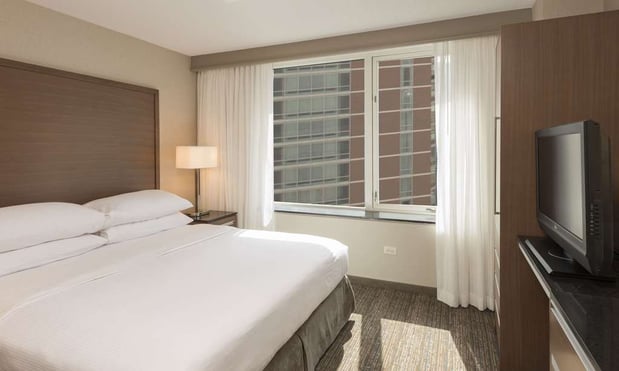 Images Embassy Suites by Hilton Chicago Downtown Magnificent Mile