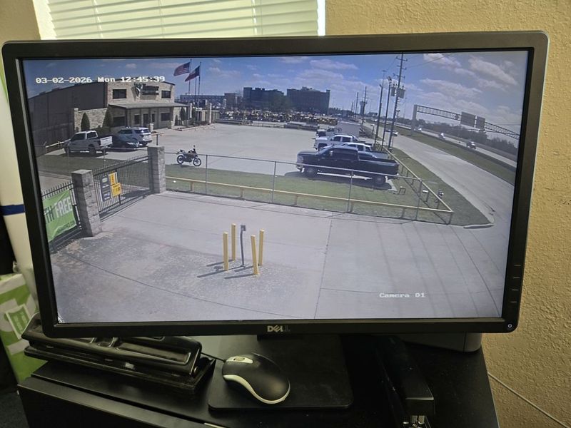 Extra Space Storage Image