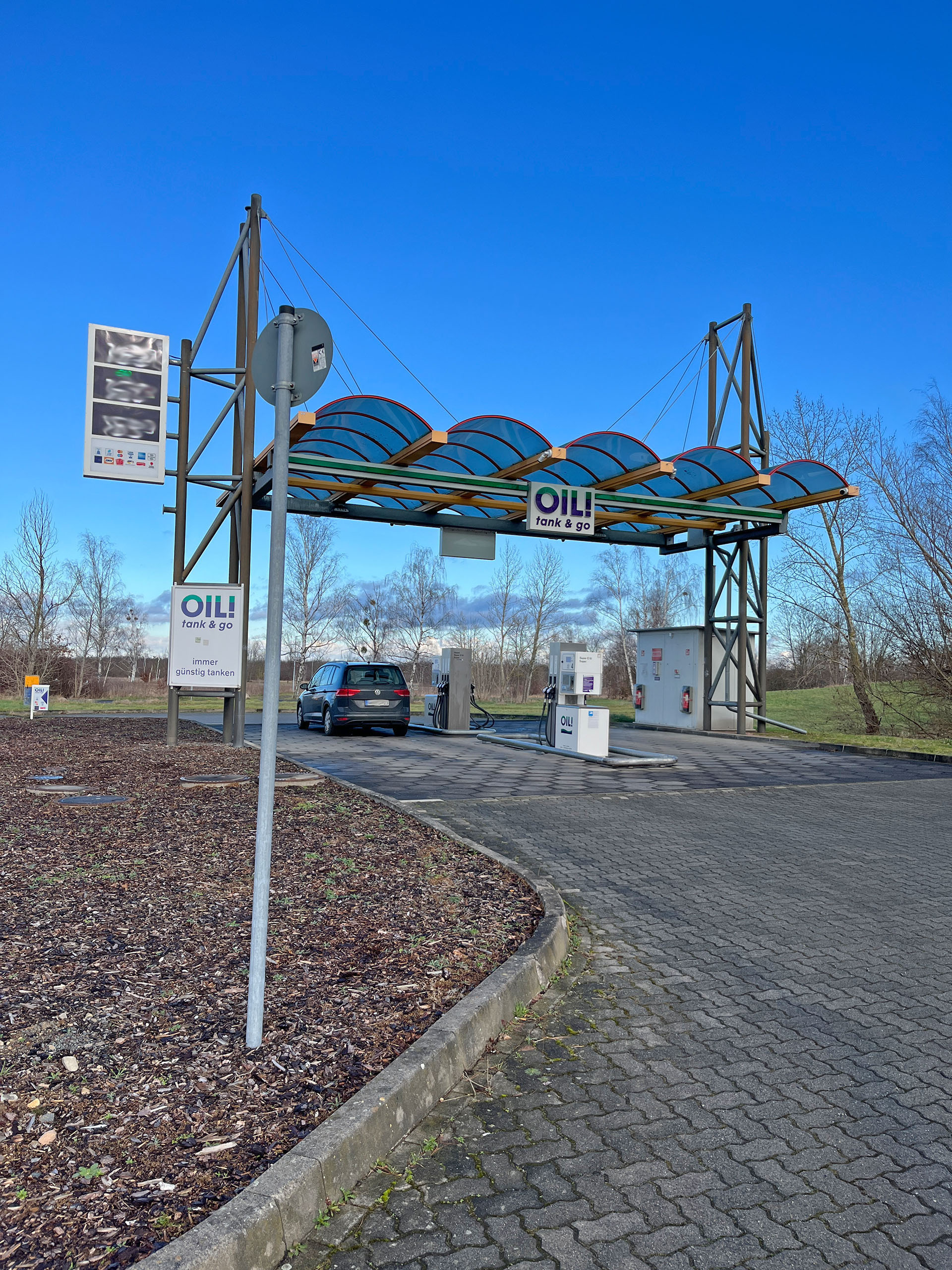 OIL! tank & go Automatentankstelle, Collmener Straße 7 in Wurzen