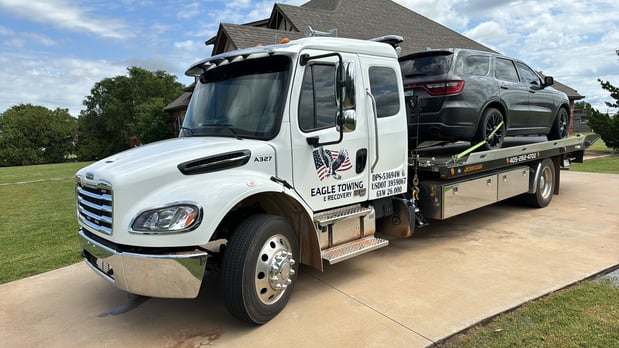 Images Eagle Towing & Recovery