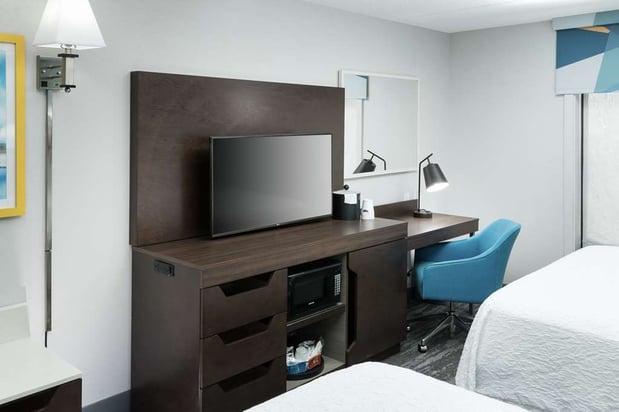 Images Hampton Inn & Suites Panama City Beach-Pier Park Area