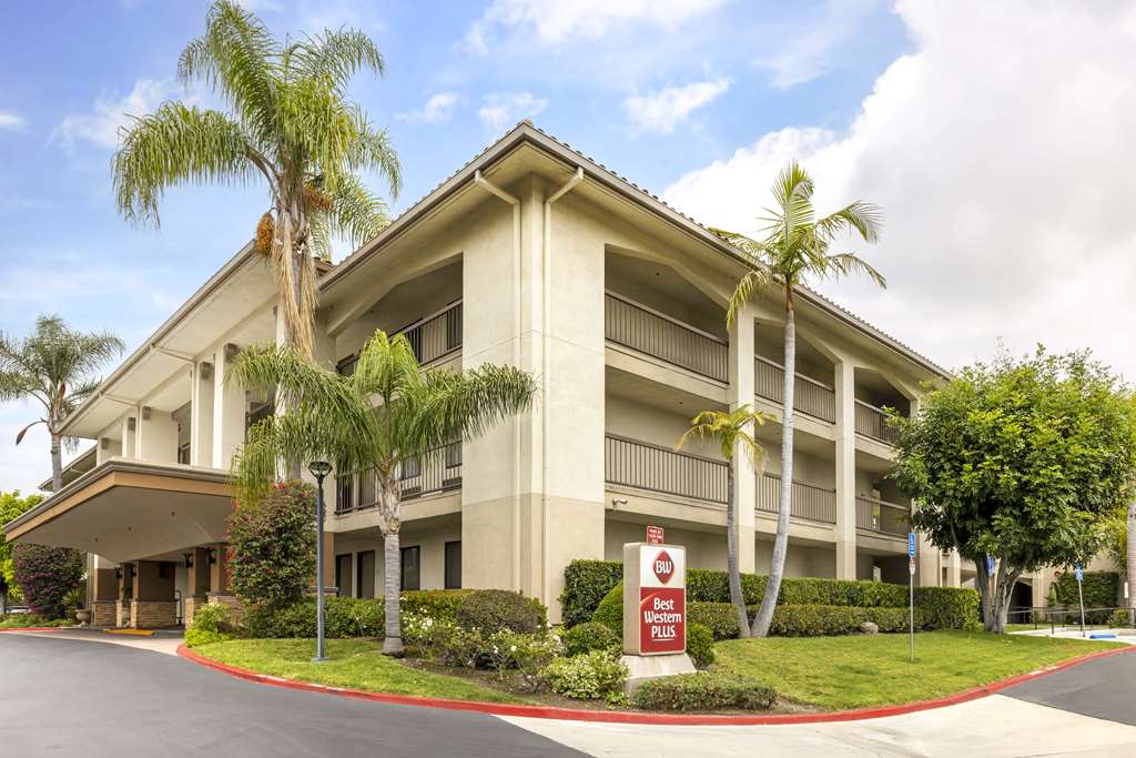 Best Western Plus Orange County Airport North