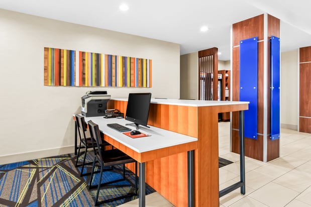 Images Holiday Inn Express & Suites Pauls Valley by IHG