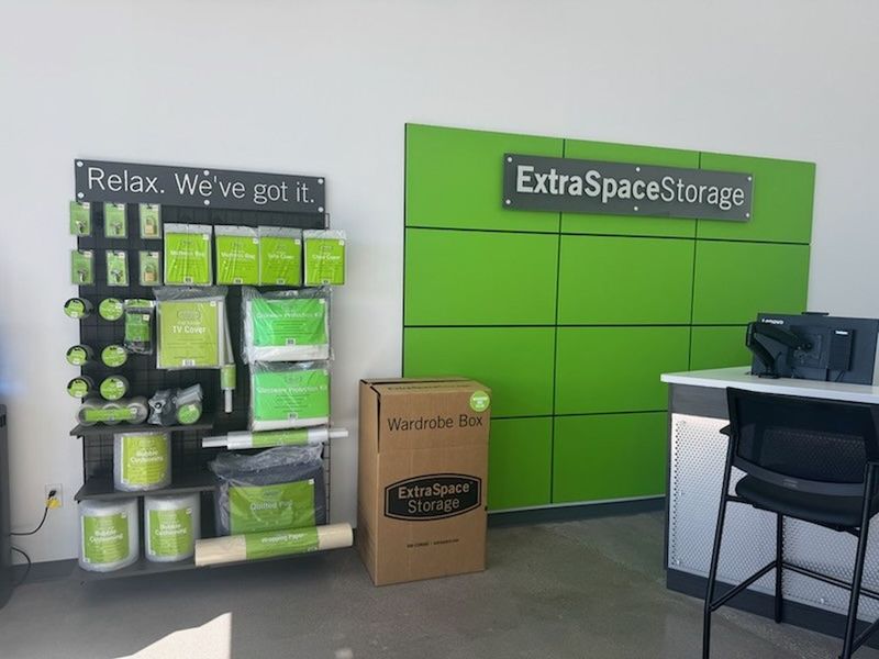 Extra Space Storage Image