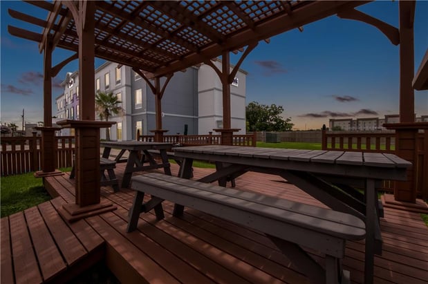 Images Spark by Hilton Victoria