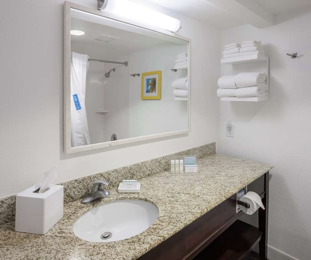Images Hampton Inn & Suites Miami-Doral/Dolphin Mall