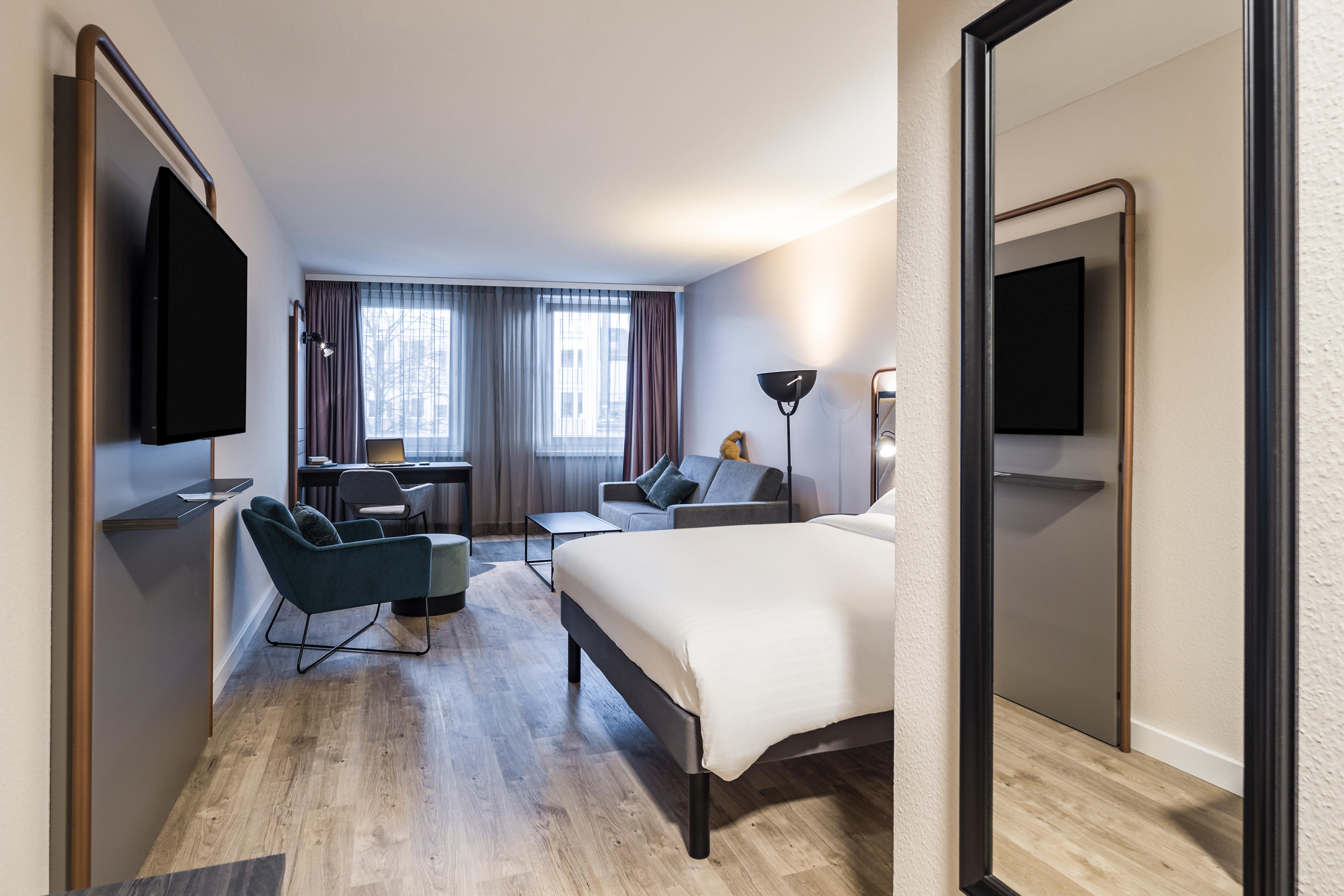 Ibis Styles Bielefeld Superior Zimmer mit Doppelbett 160x200cm