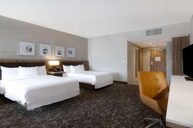 Images Hilton Garden Inn Anaheim Resort