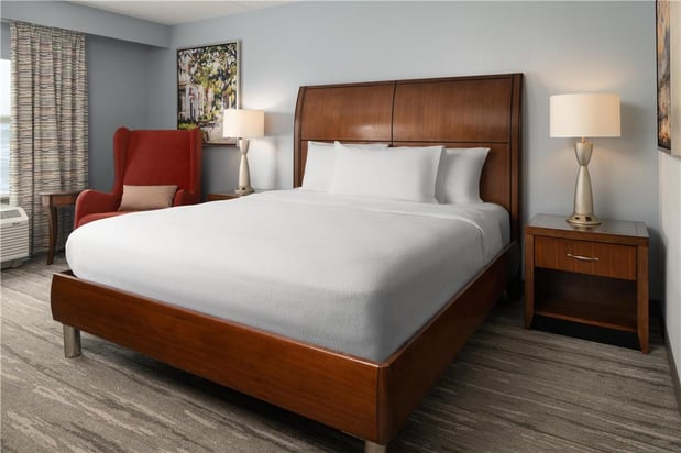 Images Hilton Garden Inn Charleston Waterfront/Downtown