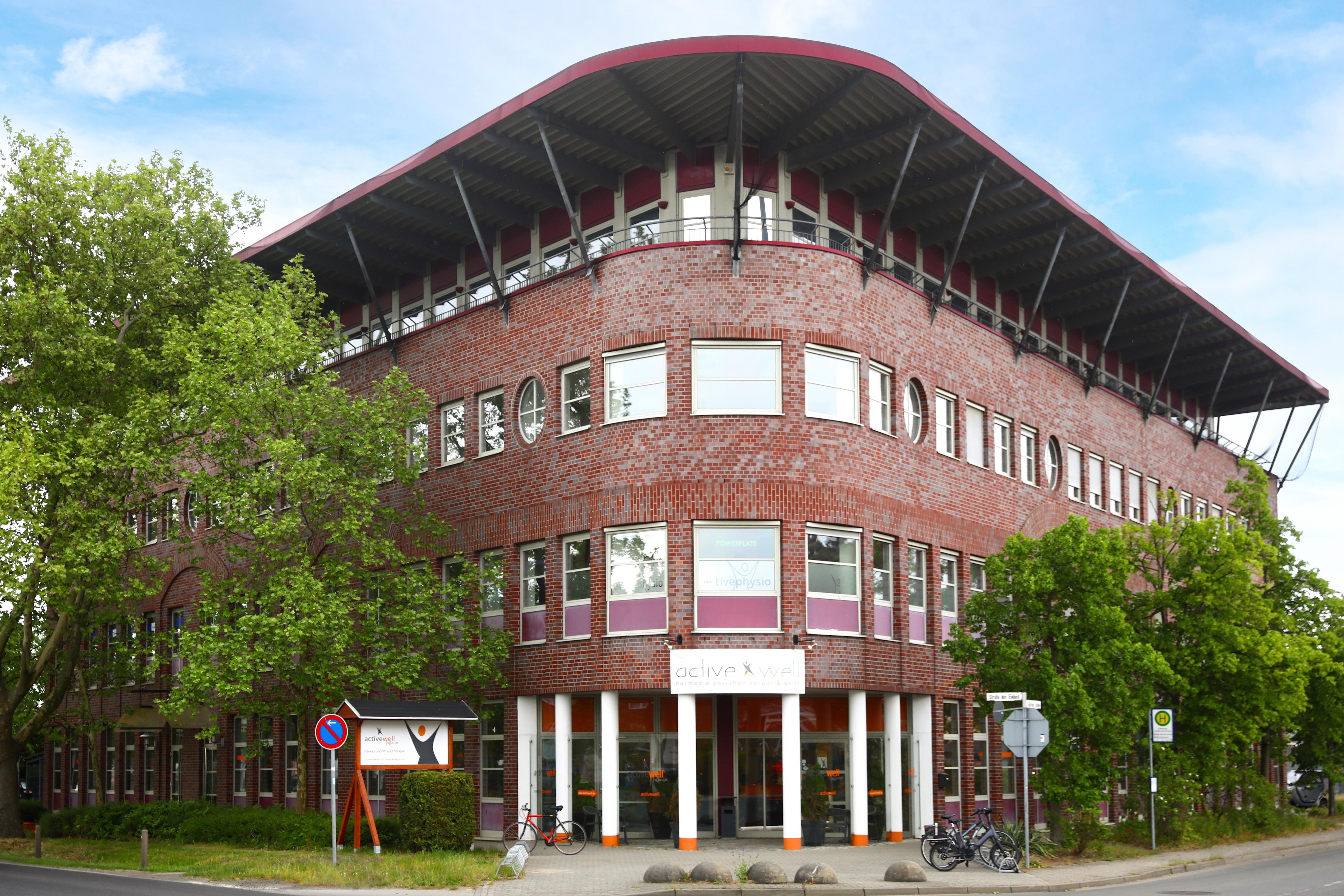 Rajba Baufinanzierung, Straße der Einheit 127a in Falkensee