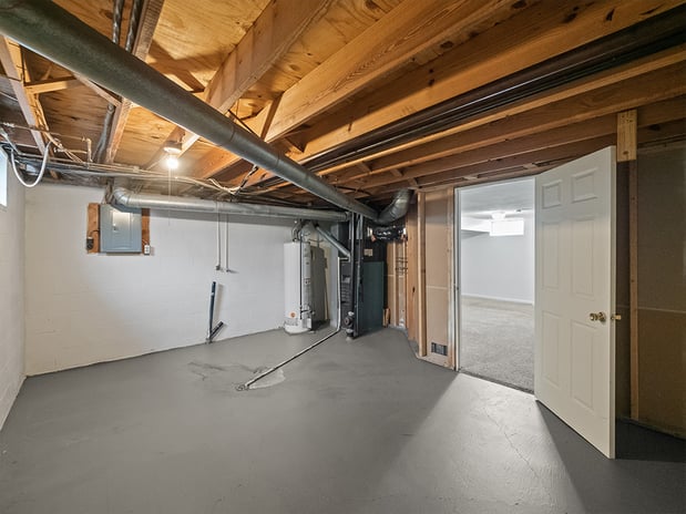 Images Central Square Apartments