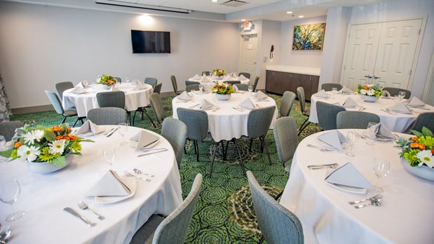 Images Holiday Inn Knoxville N - Merchant Drive by IHG