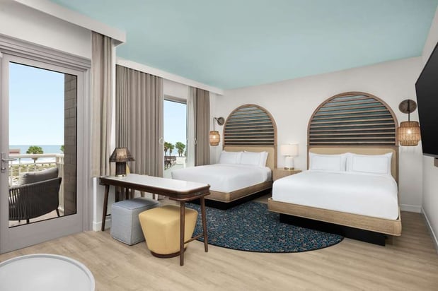 Images The Hiatus Clearwater Beach, Curio Collection by Hilton